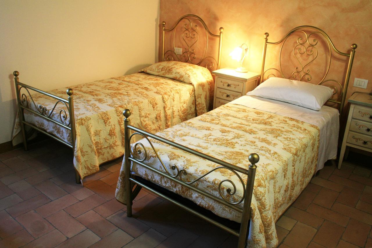 Agriturismo Fara Hotel Montegiorgio Cameră foto